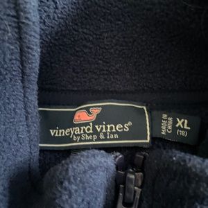 Vineyard Vines boys XL vest